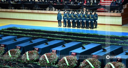 Helikopter qəzasında həlak olan hərbçilərlə vida mərasimi başa çatıb - Yenilənib, Foto