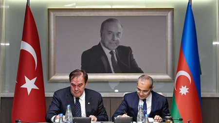 Azərbaycanla Türkiyə 40 milyon dollarlıq memorandum imzaladı