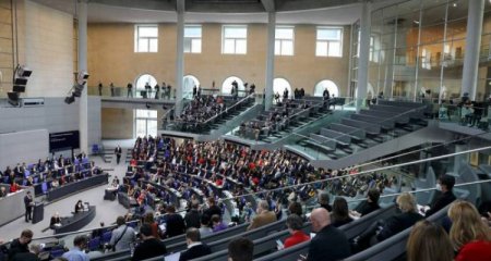 Vyanada İranla nüvə sazişinin bərpası üzrə danışıqların 8-ci mərhələsi başlayır