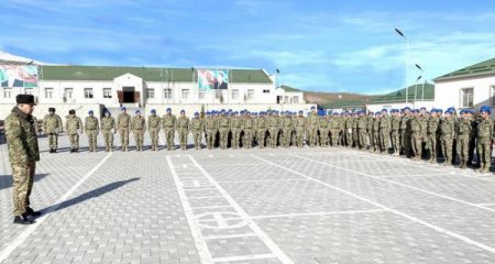 Azərbaycan Ordusunun Baş Qərargah rəisi Quru Qoşunlarında olub, müşavirə keçirib