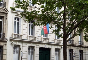 Azərbaycanın Fransadakı səfirliyi bu ölkənin prezidentliyə namizədinin iddialarına cavab verib