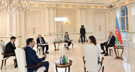 Prezident İlham Əliyev yerli televiziya kanallarına müsahibə verib