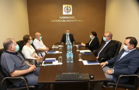 Mərkəzi Gömrük Hospitalında 20 yanvar Ümumxalq Hüzn gününə həsr edilmiş tədbir keçirilib