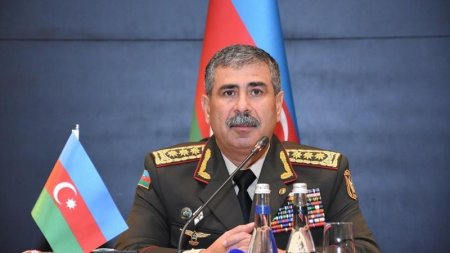 Zakir Həsənovun İrana səfəri başladı