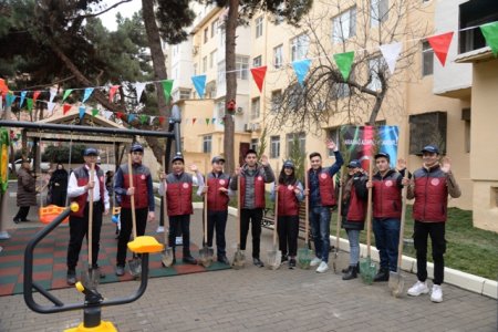 Nəsimi rayonunda növbəti abad həyət sakinlərin istifadəsinə verilib -FOTOLAR