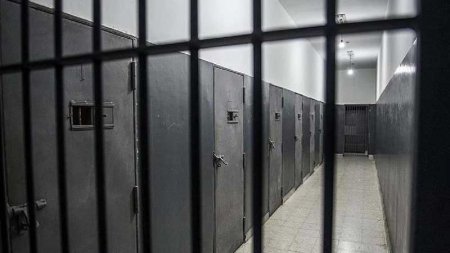 Türkiyə həbsxanalarında 2000 iranlı məhkum cəza çəkir