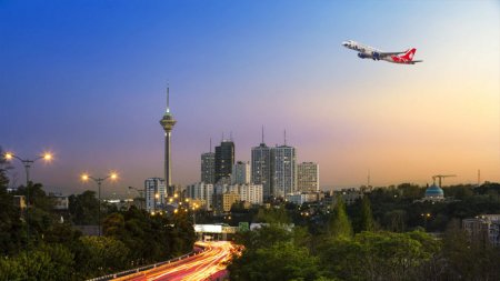 Azərbaycan İranla uçuşları bərpa edir