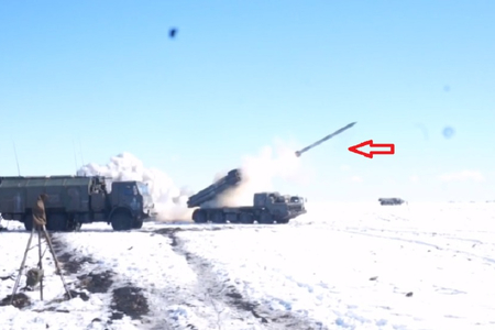 Rusiya Xarkovu "Smerç"lərlə BELƏ VURDU - ANBAAN VİDEO