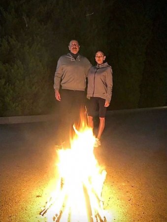 Mehriban Əliyeva Od çərşənbəsi ilə bağlı paylaşım etdi (FOTOLAR)