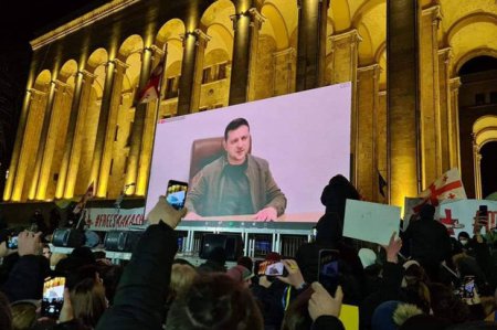 Zelenski: “Ukrayna məğlub olsa, Avropa da süqut edəcək” - VİDEO