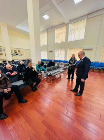 Nəsimi rayon İcra Hakimiyyətinin Başçısı səyyar qəbul keçirmişdir - FOTOLAR