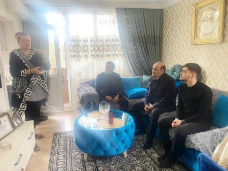 Nəsimi rayonunda Vətən müharibəsi Şəhid ailələri ziyarət olunub, bayram sovqatları çatdırılıb -FOTOLAR