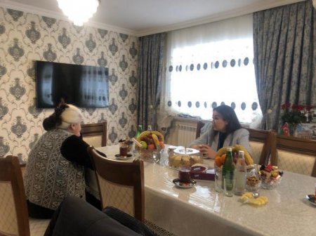Nəsimi rayonunda Vətən müharibəsi Şəhid ailələri ziyarət olunub, bayram sovqatları çatdırılıb -FOTOLAR
