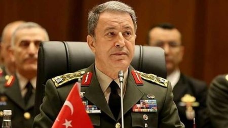 Akar: “Ukraynada tezliklə atəşkəs olmasını tələb edirik”