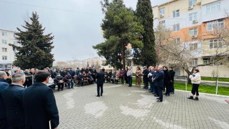 Nəsimi rayon İcra Hakimiyyətinin Başçısı səyyar qəbul keçirib -FOTOLAR