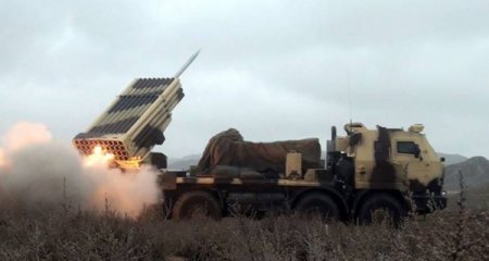 Raket və artilleriya bölmələri atəş tapşırıqları yerinə yetirib