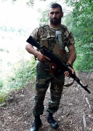 VƏTƏN TORPAĞINI MÜQƏDDƏS EDƏN ÜZƏRİNƏ TÖKÜLƏN ŞƏHİD QANIDIR