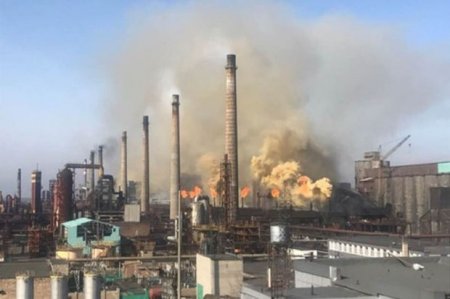 Ukraynada zavod atəşə tutuldu: 10 nəfər həlak oldu