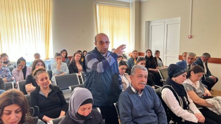 Nəsimi rayon İcra Hakimiyyətinin başçısı səyyar qəbul keçirmişdir -FOTOLAR