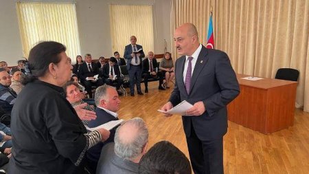 Nəsimi rayonunda sakinlərin yerlərdə qəbulu davam etdirilir