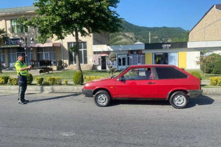 Balakəndə dayanma-durma qaydalarını pozan sürücülər cərimələnib - FOTO