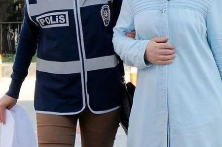 Fətullah Gülənin qardaşı qızı Yunanıstana qaçarkən tutuldu - FOTO