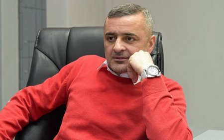 Elman Rəfiyevin ölkədən çıxışına “stop” qoyuldu - SƏBƏB Elman Rəfiyevin ölkədən çıxışına “stop” qoyuldu - SƏBƏB