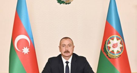 Dövlət başçısı Sumqayıtda Şəhidlər xiyabanında olub