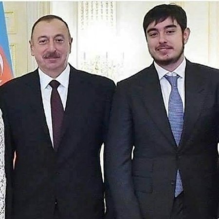 O sadəliyi ilə heç kəsdən fərqlənmir - AD GÜNÜN MÜBARƏK...