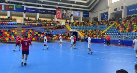 İslamiada: Azərbaycanın həndbol millisi debüt matçında uduzub