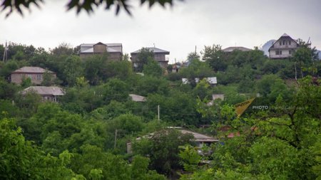 Laçından çıxan 14 ailə Zəngəzura köçəcək