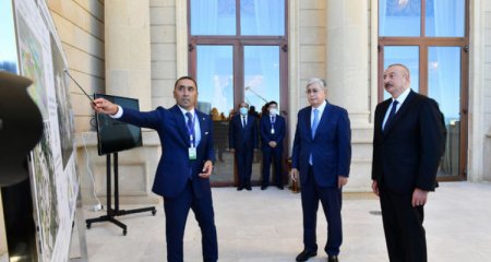Əliyev və Tokayev Füzulidə uşaqlar üçün inşa ediləcək mərkəzin layihəsi ilə tanış olublar