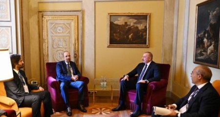 İlham Əliyev İtaliyanın Çernobbio şəhərində Səudiyyə Ərəbistanının investisiya naziri ilə görüşüb