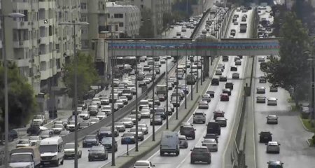 Bakıda hansı küçələrdə sıxlıq var?