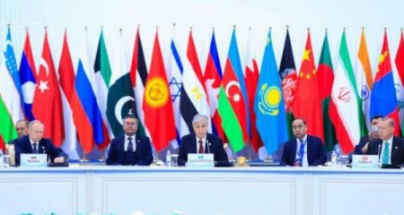 Astanada AQFET-in sammiti başlayıb