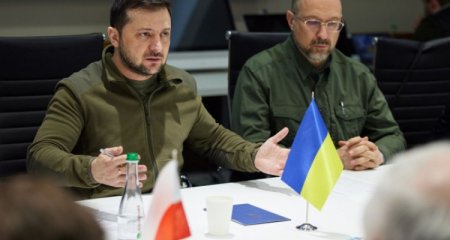 Zelenski generalları topladı