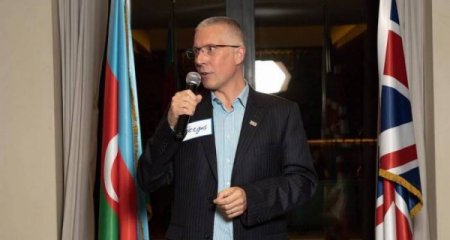 Britaniya səfiri Azərbaycan xalqını Milli Dirçəliş Günü münasibətilə təbrik edib