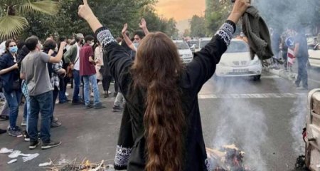 İranda etirazlarda öldürülənlərin sayı 419-a çatıb