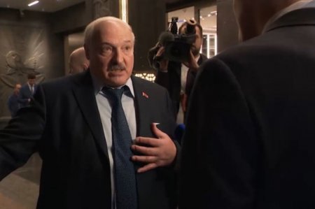 Lukaşenko dünyanı “çirkli” bombalarla hədələdi: “Təkcə Avropa titrəməyəcək” - VİDEO