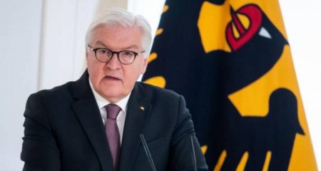 Rusiya ilə sülhdən danışmaq qeyri-ciddilikdir – Alaniya prezidenti