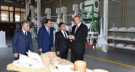 Prezidentin açılışını etdiyi fabrik məhkəməyə verildi