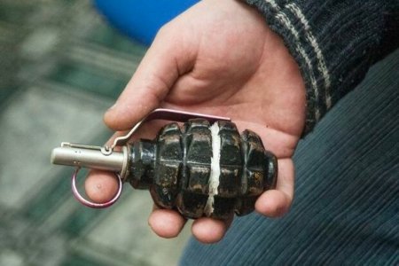 Şəmkirdə valyutadəyişmə məntəqəsinə qumbara atılıb