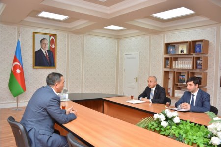 Şamaxıda Vətən Müharibəsi Qəhrəmanı ilə görüş keçirilib FOTO