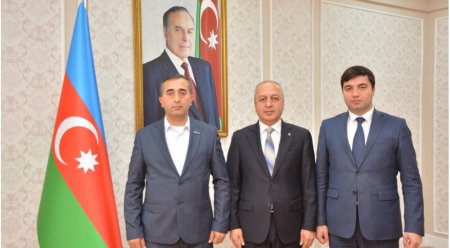 Şamaxıda Vətən Müharibəsi Qəhrəmanı ilə görüş keçirilib FOTO