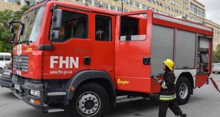 FHN: Ötən sutka 17 yanğına çıxış olub, 8 nəfər xilas edilib