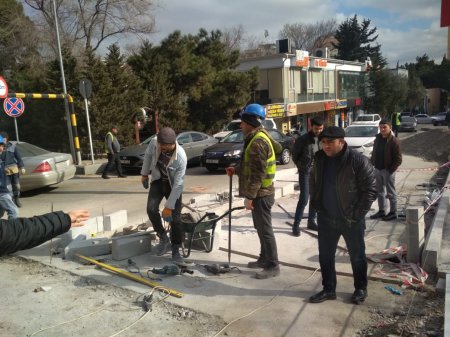 Mcdonald's etirazlara səbəb oldu - FOTOLAR