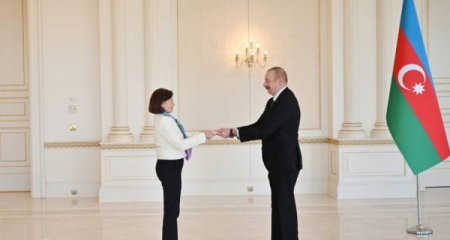 Prezident İlham Əliyev Fransanın yeni səfirinin etimadnaməsini qəbul edib