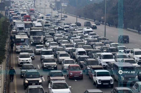 Bakının bir sıra yollarında tıxac müşahidə olunur - SİYAHI