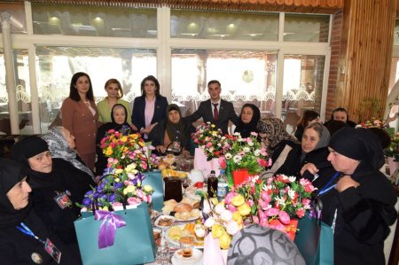 Lerikdə şəhid anaları və xanımları üçün tədbir keçirildi