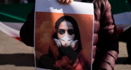 İranda müəllimlər kütləvi etiraz aksiyalarına çağırış ediblər - Foto